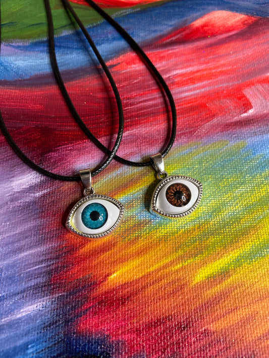 Evil Eye Necklace (silver)