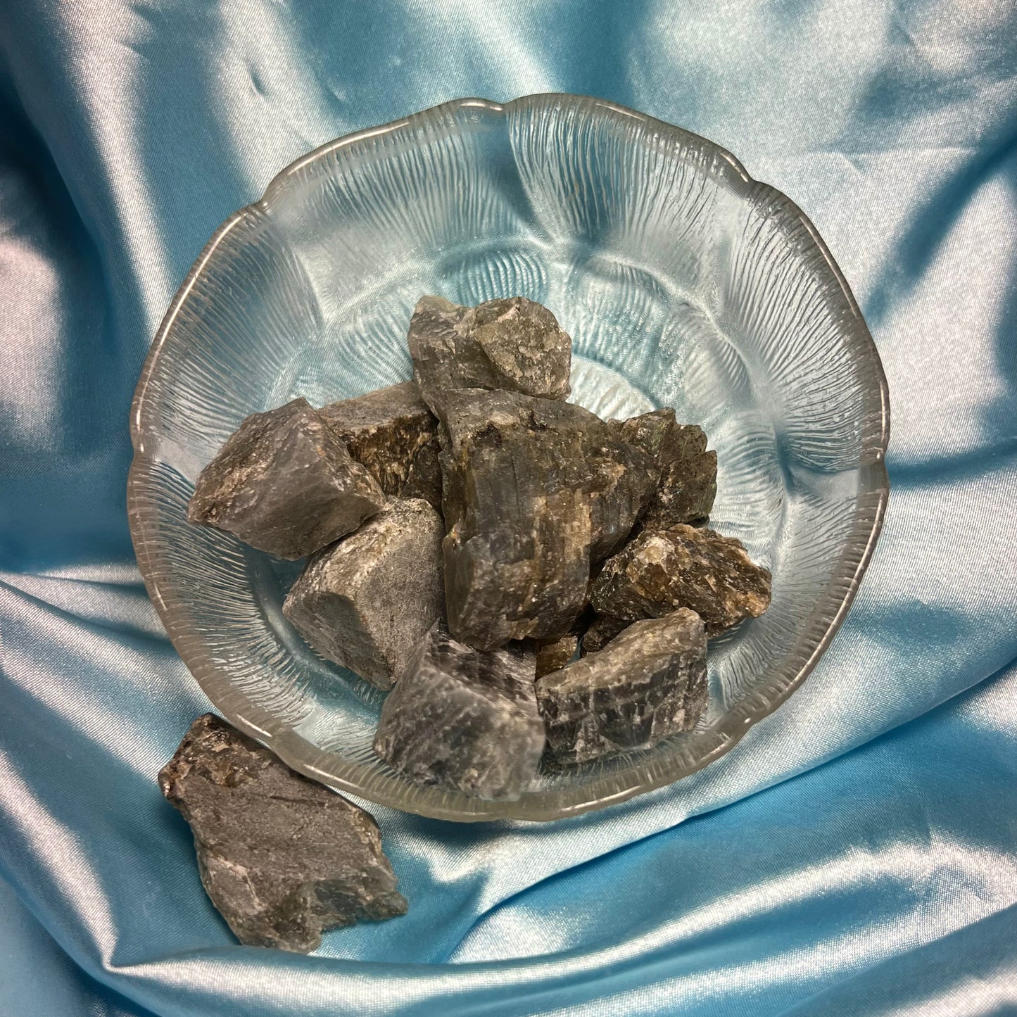 Rough Labradorite chunks